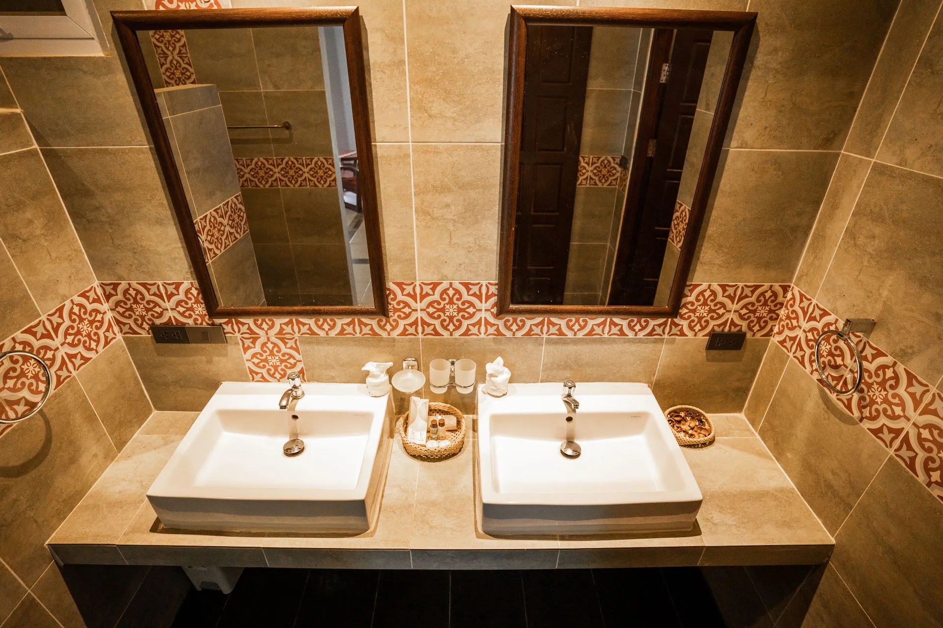 Superior Double Zimmer – Badezimmer